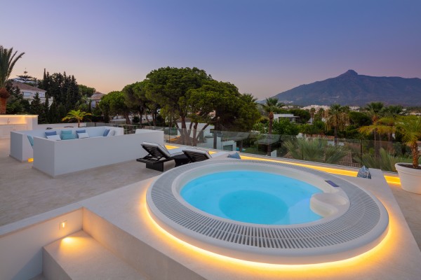 Villa met uitzicht over de omgeving van Marbella